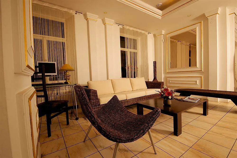 Hotel Schwaiger Praga 4*,